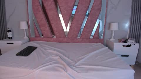 BritneySweet  online show from October 2025 06:52:02 PM