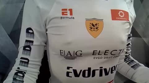 BritneyxKittens online show from November 2025 04:18:02 AM