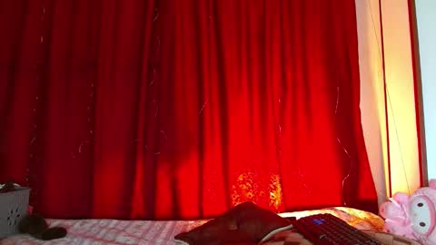 maru miaw   Please help me to reach 100 thumbs up online show from March 2025 05:07:02 PM