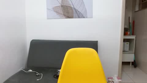 maru miaw   Please help me to reach 100 thumbs up online show from October 2025 02:35:01 AM