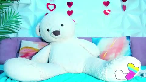 BRIYIT     online show from March 2026 04:40:01 AM