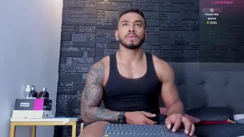 brock_hurn online show from November 2025 08:41:01 PM