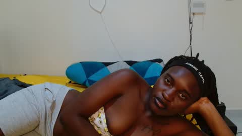 Snapshot of broken_haloo chatting on March 2026 02:06:02 AM broken_haloo online show from March 2026 02:06:02 AM