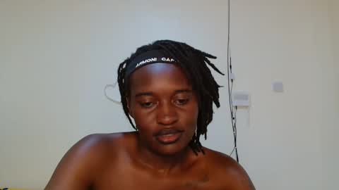 Snapshot of broken_haloo chatting on April 2026 06:22:01 AM broken_haloo online show from April 2026 06:22:01 AM