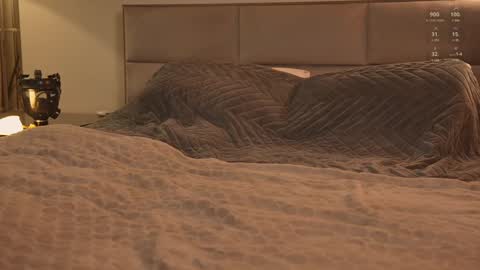 Snapshot of bronnica chatting on February 2025 04:03:01 PM Anna online show from February 2025 04:03:01 PM