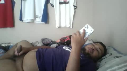 Snapshot of bronxforlife chatting on January 2025 06:57:01 PM bronxforlife online show from January 2025 06:57:01 PM