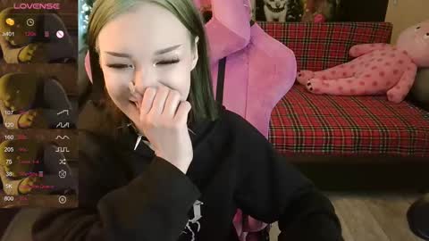 Martha online show from February 2025 07:23:01 AM