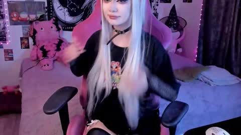 Martha online show from November 2025 01:11:01 PM