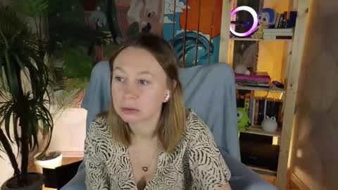 Brooke online show from October 2025 08:50:02 PM