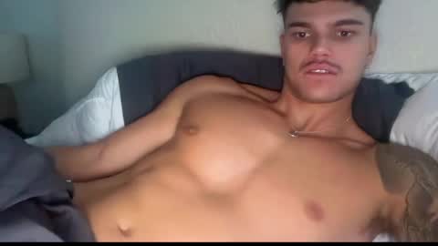 Snapshot of brooklyntay chatting on April 2026 10:44:02 PM BrooklynTay online show from April 2026 10:44:02 PM