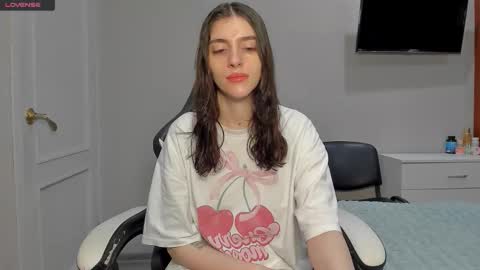 Snapshot of broosnica1 chatting on December 2025 08:21:02 AM broosnica1 online show from December 2025 08:21:02 AM