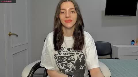 Snapshot of broosnica1 chatting on December 2025 06:54:02 AM broosnica1 online show from December 2025 06:54:02 AM