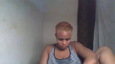 brown_lv online show from February 2025 09:13:01 PM