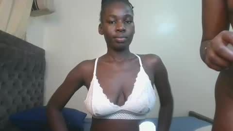 Snapshot of brown_sugar4 chatting on May 2026 08:29:01 PM brown_sugar4 online show from May 2026 08:29:01 PM