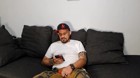 brownboyt online show from November 2025 07:07:01 AM