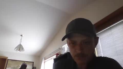 Snapshot of browndog5580 chatting on May 2026 11:46:02 PM browndog5580 online show from May 2026 11:46:02 PM