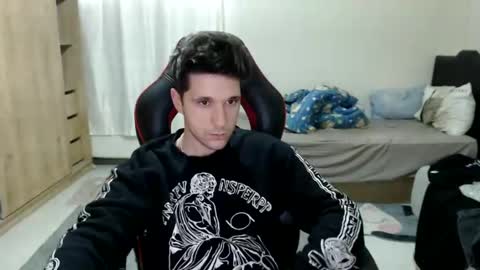 Snapshot of brownhaiir chatting on December 2024 12:06:01 PM brownhaiir online show from December 2024 12:06:01 PM