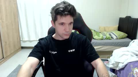 Snapshot of brownhaiir chatting on February 2025 12:01:02 PM brownhaiir online show from February 2025 12:01:02 PM