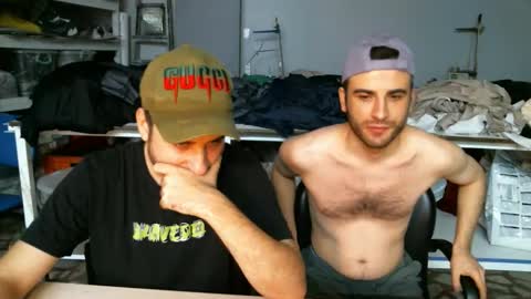 Snapshot of brownhaiir chatting on October 2025 03:36:01 AM brownhaiir online show from October 2025 03:36:01 AM