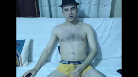 Snapshot of brownhaiir chatting on November 2025 03:07:02 PM brownhaiir online show from November 2025 03:07:02 PM