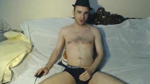 Snapshot of brownhaiir chatting on November 2025 01:30:02 AM brownhaiir online show from November 2025 01:30:02 AM