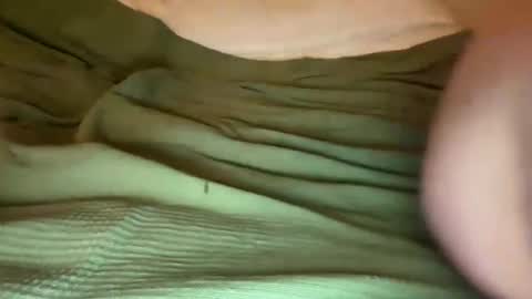 tall smooth vers gay online show from October 2025 03:07:02 AM