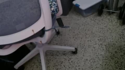 Snapshot of bruceb124u chatting on November 2025 06:40:02 PM bruceb124u online show from November 2025 06:40:02 PM