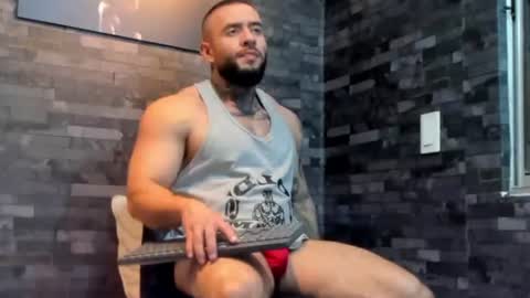 brucedallas online show from August 2026 11:51:01 PM