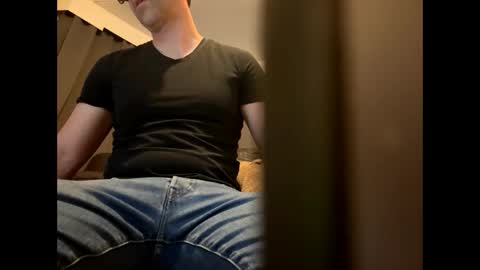 brucelogan80 online show from October 2025 12:11:01 AM