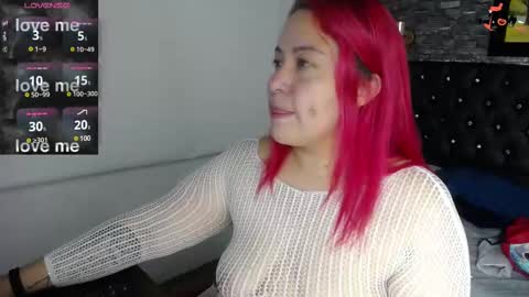 Snapshot of bruja_scarlata chatting on February 2025 11:07:02 AM Bruja SCarlata online show from February 2025 11:07:02 AM