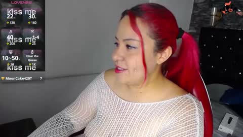 Snapshot of bruja_scarlata chatting on February 2025 02:10:01 PM Bruja SCarlata online show from February 2025 02:10:01 PM