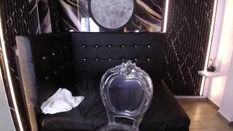 Snapshot of bruja_scarlata chatting on October 2025 10:12:02 AM Bruja SCarlata online show from October 2025 10:12:02 AM