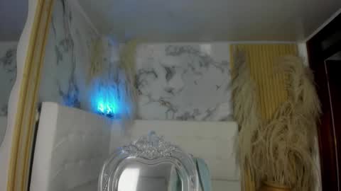 Snapshot of bruja_scarlata chatting on October 2025 10:13:01 AM Bruja SCarlata online show from October 2025 10:13:01 AM