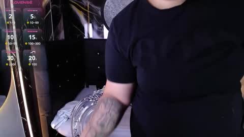 Snapshot of bruja_scarlata chatting on October 2025 10:16:02 AM Bruja SCarlata online show from October 2025 10:16:02 AM