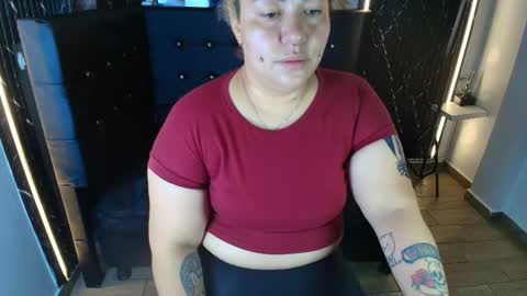 Snapshot of bruja_scarlata chatting on November 2025 10:15:02 AM Bruja SCarlata online show from November 2025 10:15:02 AM