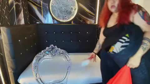 Snapshot of bruja_scarlata chatting on December 2025 11:26:02 AM Bruja SCarlata online show from December 2025 11:26:02 AM
