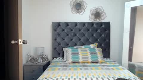 Snapshot of brunette_sex718203 chatting on September 2025 03:09:02 AM Violetta online show from September 2025 03:09:02 AM