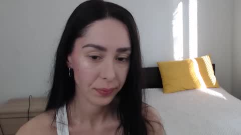 Snapshot of brunettgirl_ chatting on March 2026 07:01:02 AM Ellis online show from March 2026 07:01:02 AM