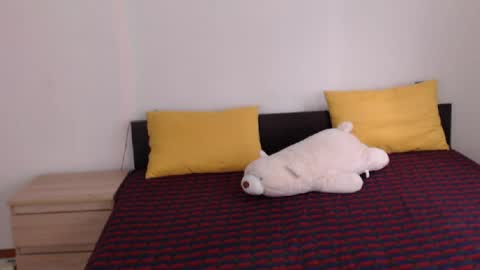 Ellis online show from April 2026 06:03:01 AM