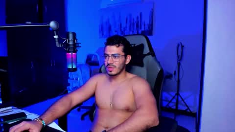 Bruno online show from November 2025 11:21:02 PM