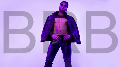 Andres Suarez online show from December 2025 08:03:01 PM