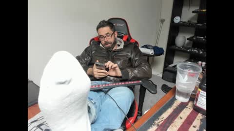 Snapshot of brutalmaster1983 chatting on December 2024 06:09:01 AM BRUTALMASTER1983 online show from December 2024 06:09:01 AM