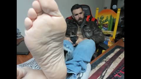 Snapshot of brutalmaster1983 chatting on January 2025 06:28:01 PM BRUTALMASTER1983 online show from January 2025 06:28:01 PM