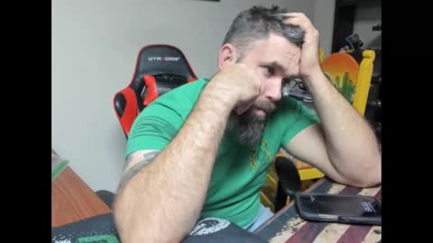 BRUTALMASTER1983 online show from November 2025 04:18:01 AM