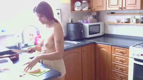 Snapshot of brutecia chatting on September 2025 08:24:01 AM brutecia online show from September 2025 08:24:01 AM