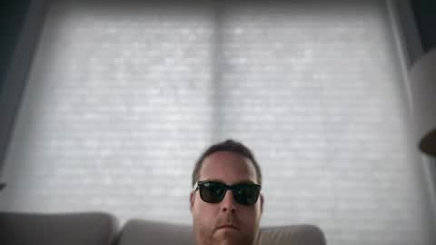 Snapshot of brwrhc87 chatting on June 2026 06:22:02 PM brwrhc87 online show from June 2026 06:22:02 PM