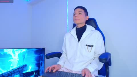 BRYAM INDEPENDENT MODEL online show from February 2025 03:30:02 AM