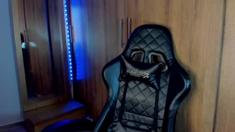 bryan online show from December 2024 06:39:02 PM