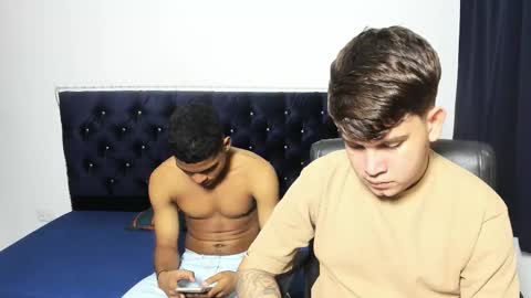 bryan_master77 online show from October 2025 08:00:02 PM
