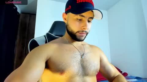 Snapshot of bryan_oficials chatting on September 2025 03:34:01 AM bryan_oficials online show from September 2025 03:34:01 AM